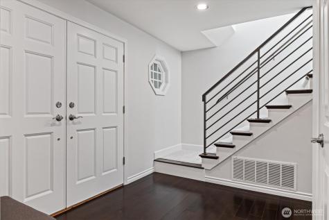 11000 SE 24th Place Bellevue WA 98004