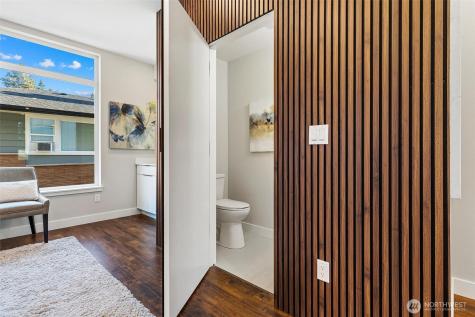 7146 47th Avenue SW Seattle WA 98136