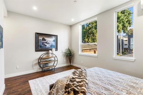 7146 47th Avenue SW Seattle WA 98136