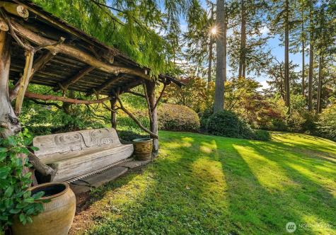 12423 SW 151st Street Vashon WA 98070