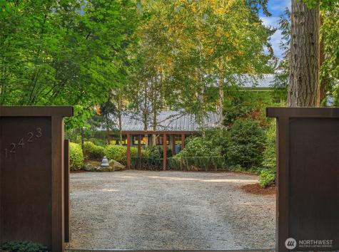 12423 SW 151st Street Vashon WA 98070