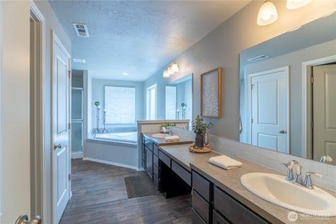 4217 Cove West Drive Moses Lake WA 98837