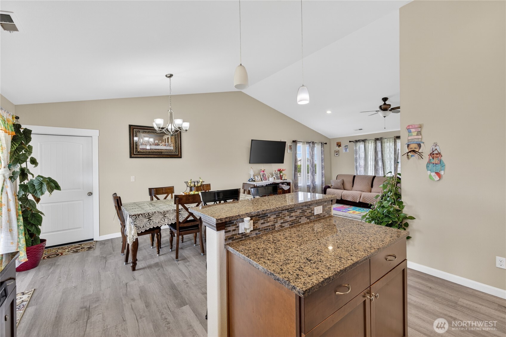 2381 W Dylan Lane Othello WA 99344