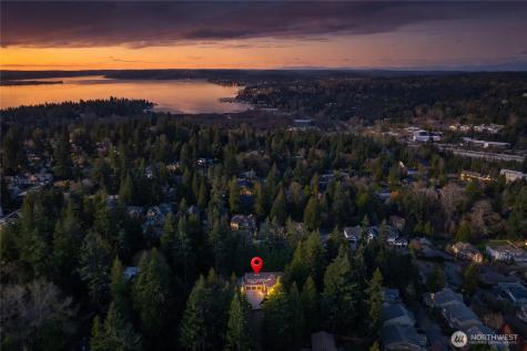 2727 101st Place NE Bellevue WA 98004