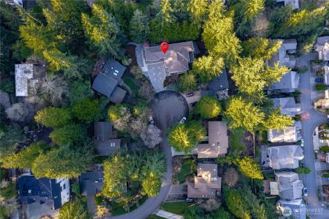 2727 101st Place NE Bellevue WA 98004