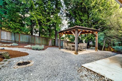 2727 101st Place NE Bellevue WA 98004