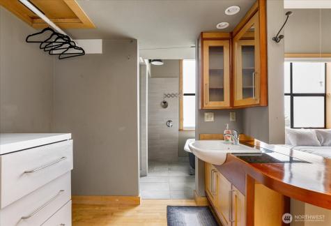 1060 Halsey Drive Coupeville WA 98239