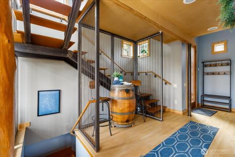 1060 Halsey Drive Coupeville WA 98239