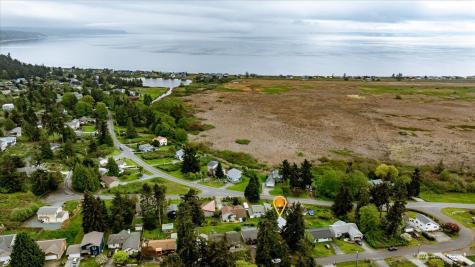 1060 Halsey Drive Coupeville WA 98239