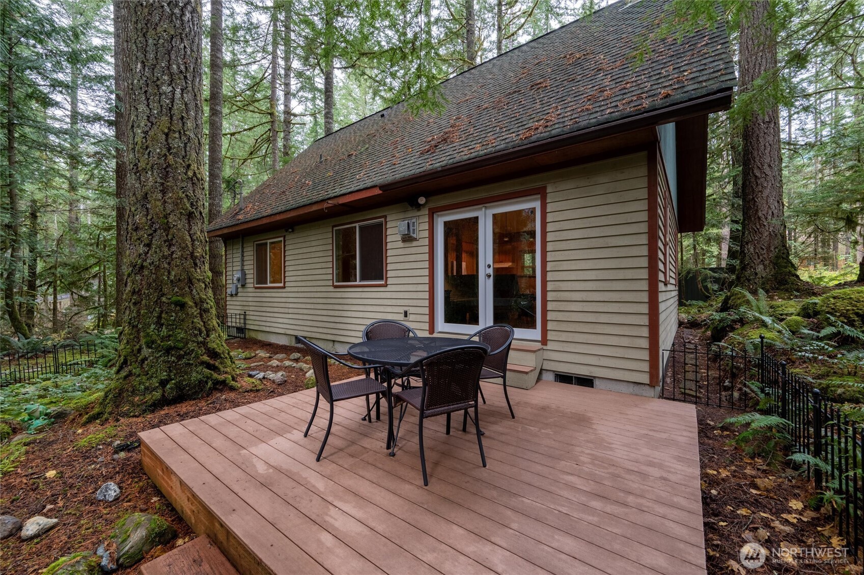 7480 Glacier Springs Drive Deming WA 98244
