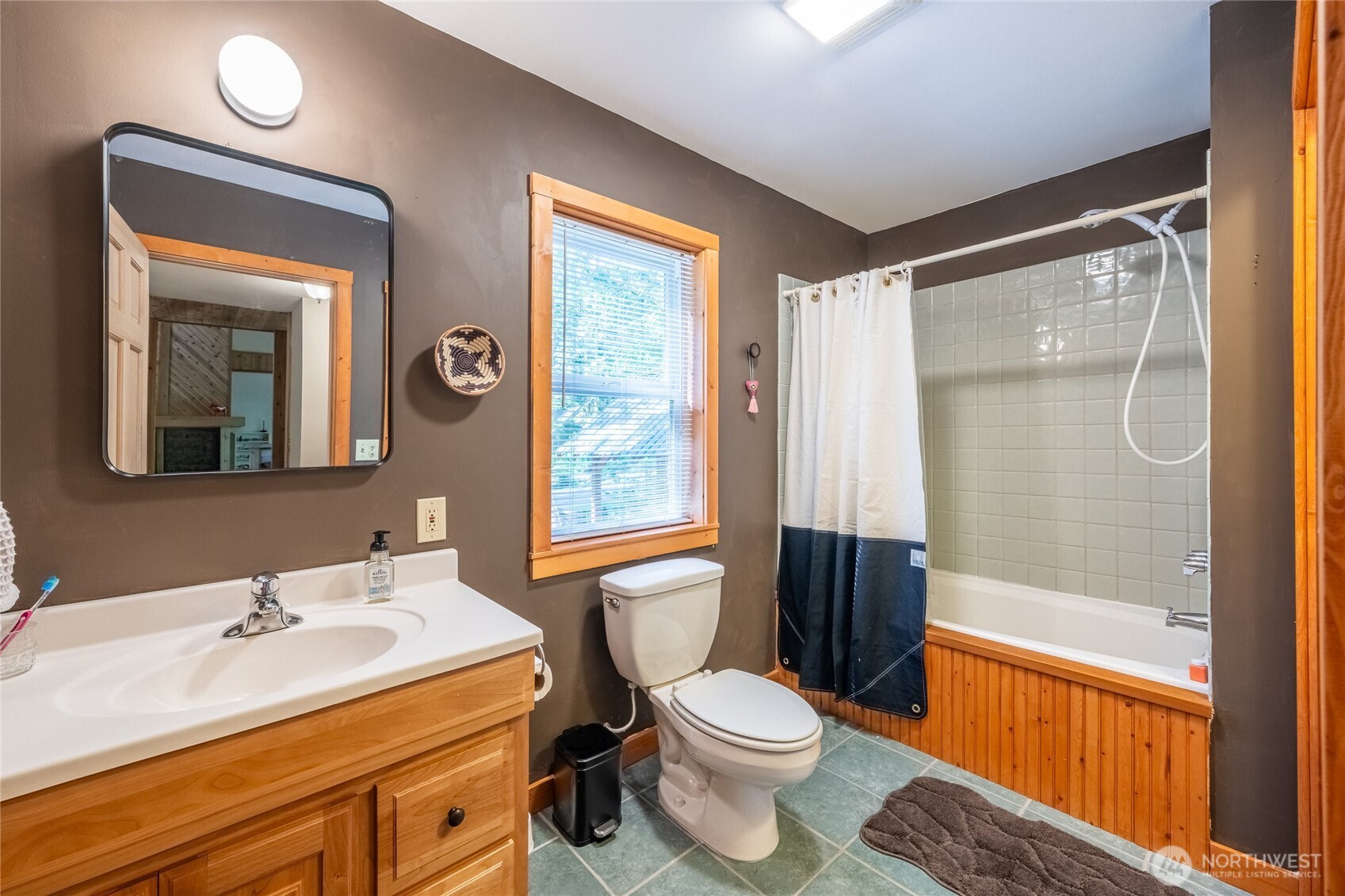 7480 Glacier Springs Drive Deming WA 98244