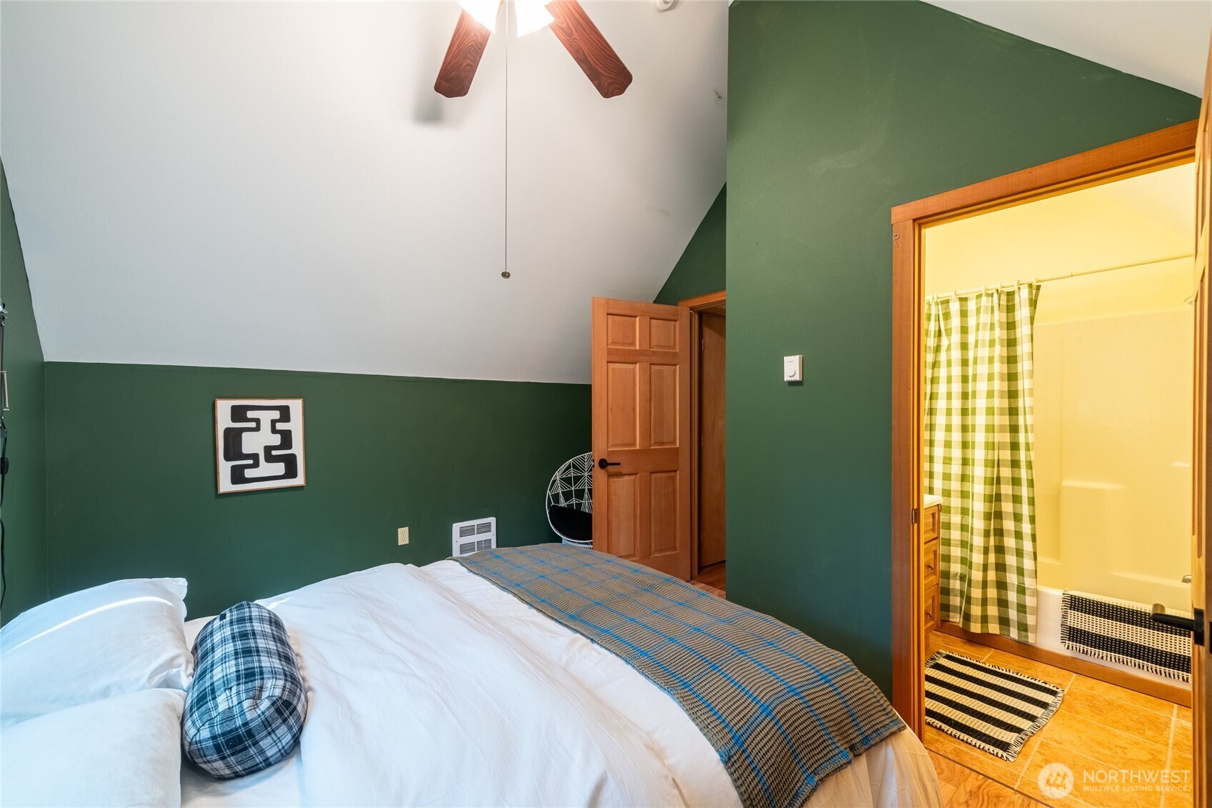 7480 Glacier Springs Drive Deming WA 98244