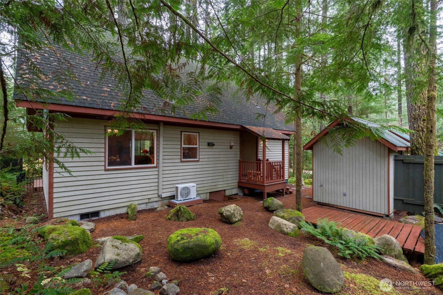 7480 Glacier Springs Drive Deming WA 98244