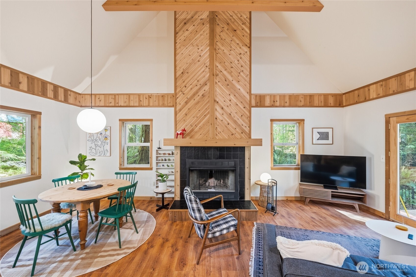 7480 Glacier Springs Drive Deming WA 98244