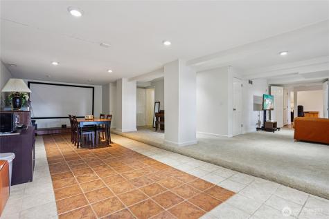 19301 SE 16th Street Sammamish WA 98075