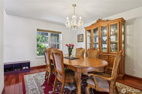19301 SE 16th Street Sammamish WA 98075