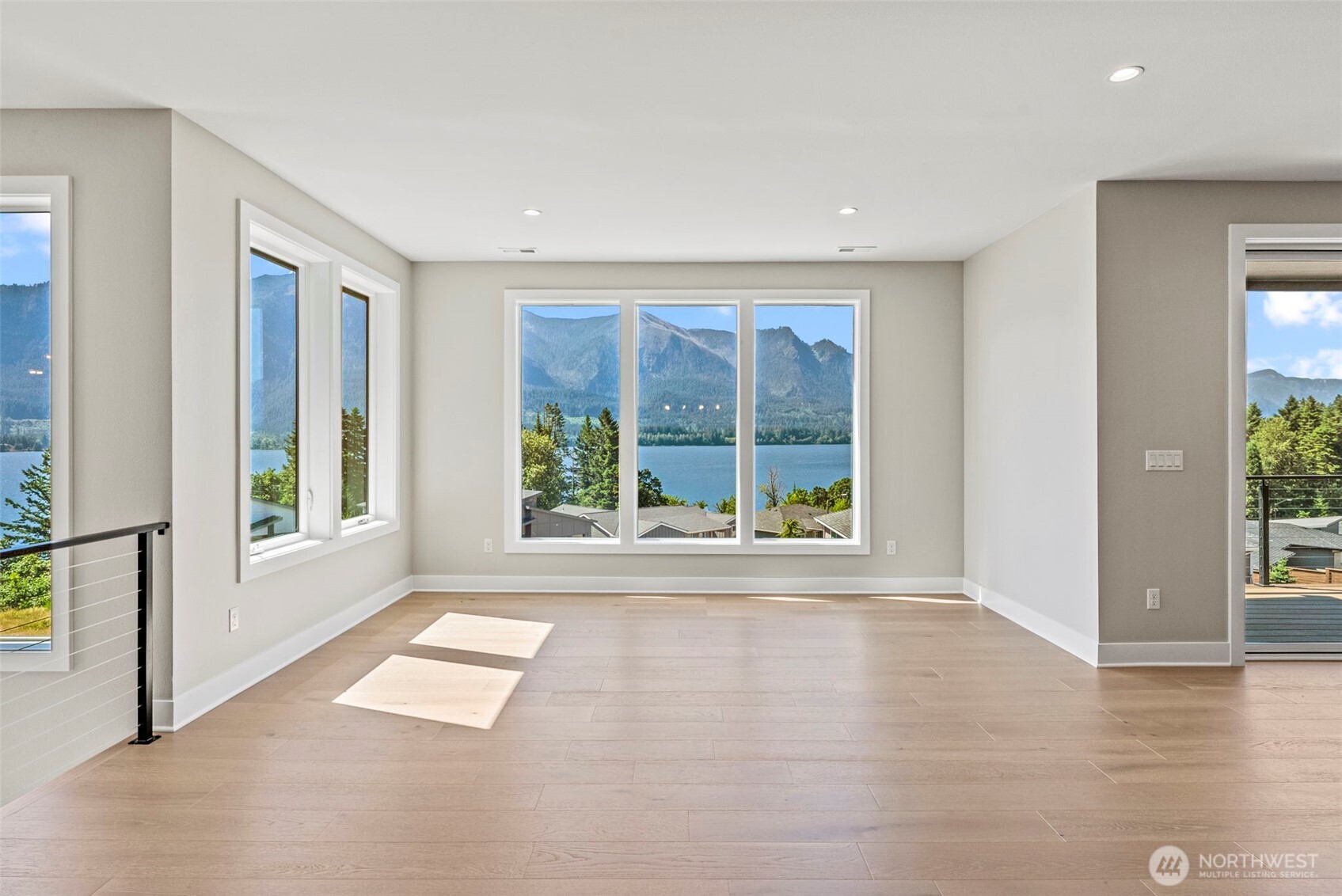 243 NE Hemmingway Drive Stevenson WA 98648