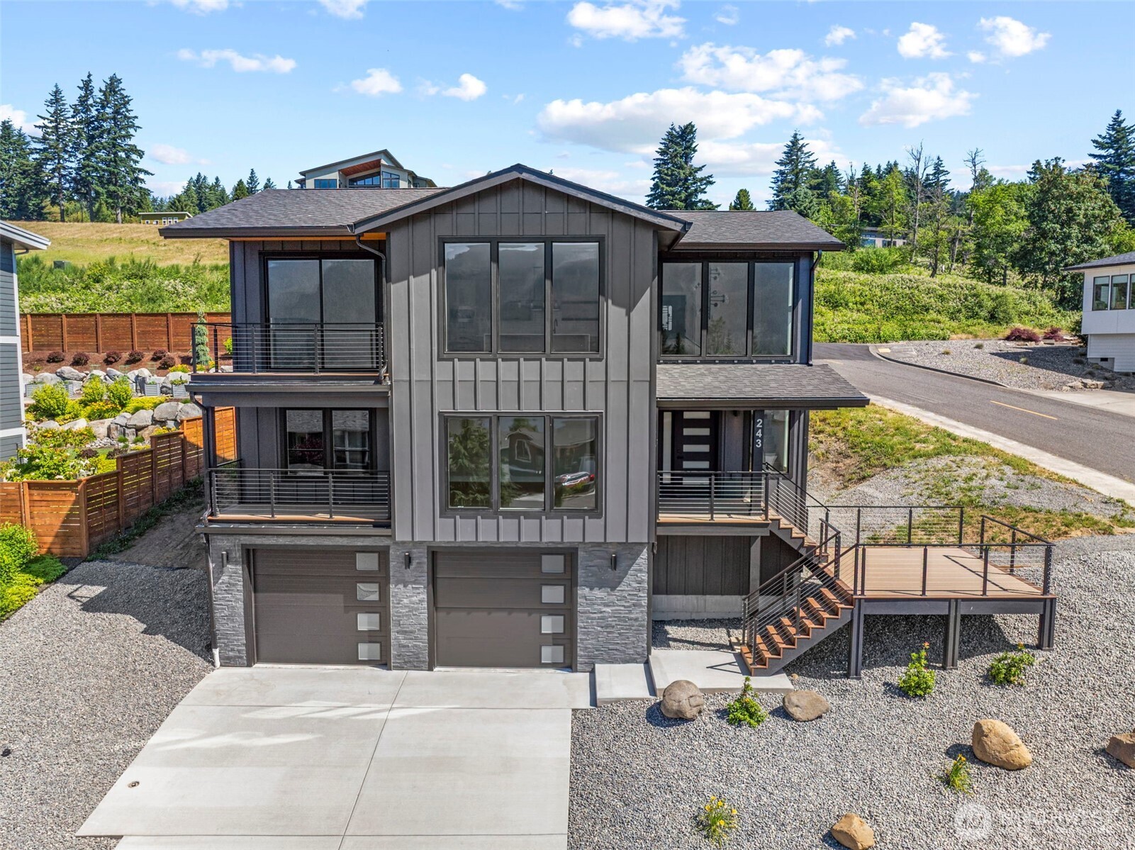 243 NE Hemmingway Drive Stevenson WA 98648