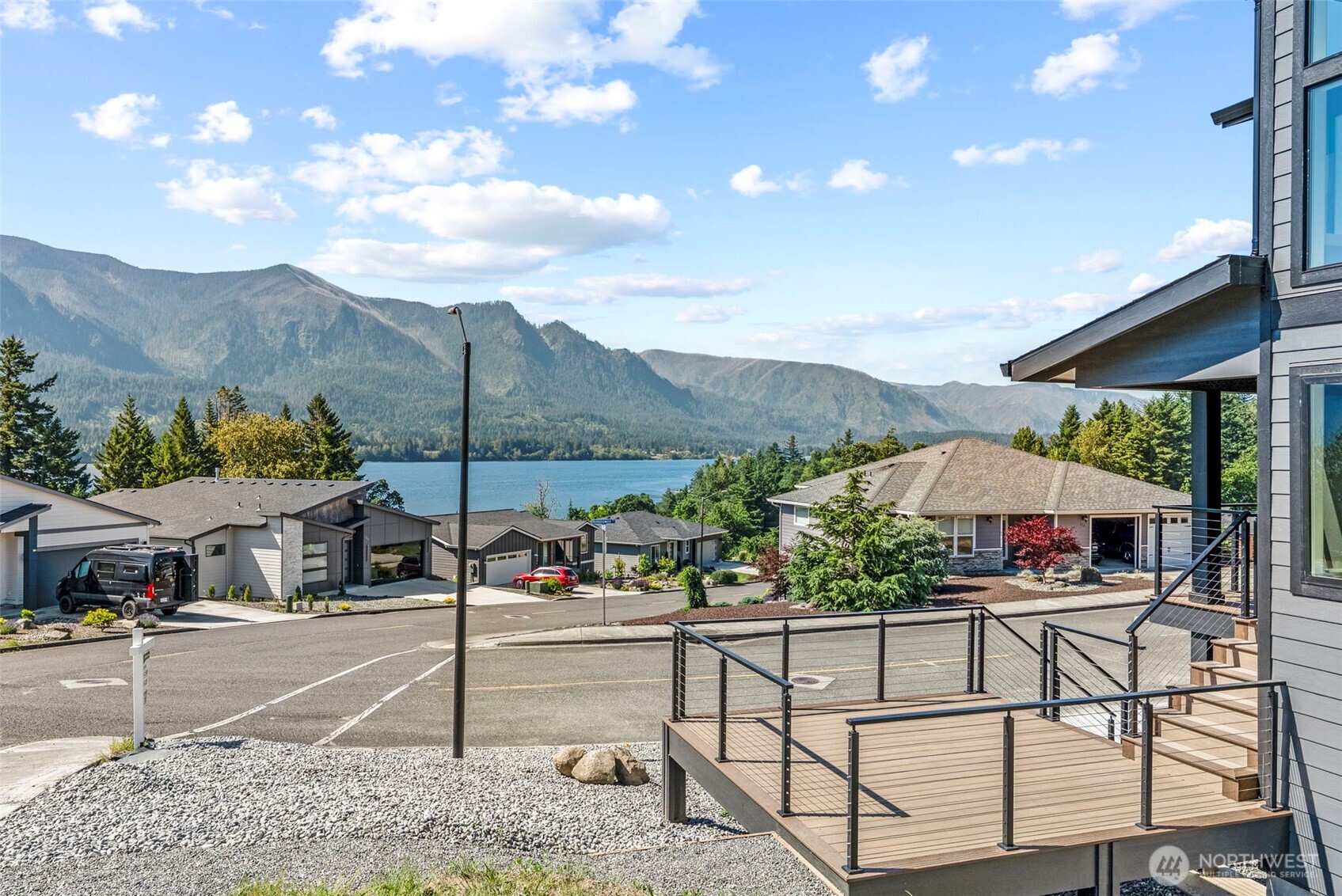 243 NE Hemmingway Drive Stevenson WA 98648