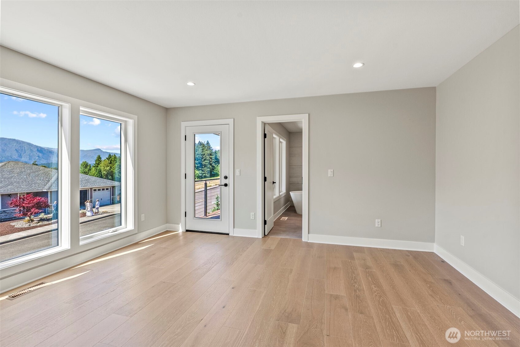 243 NE Hemmingway Drive Stevenson WA 98648