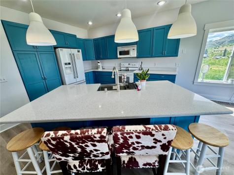 31 Apple Meadow Drive Tonasket WA 98844