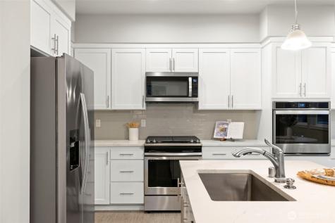 18901 12th Place W Lynnwood WA 98036