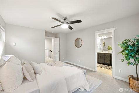 18901 12th Place W Lynnwood WA 98036