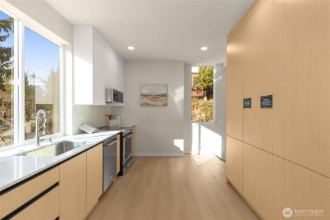 1014 NE 70th Street Seattle WA 98115