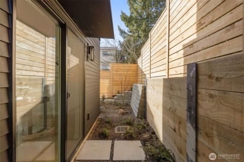 1014 NE 70th Street Seattle WA 98115
