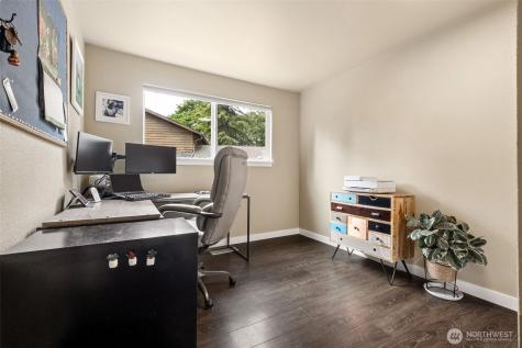 26532 99th Place S Kent WA 98030