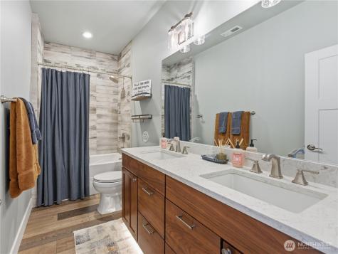 2128 Mceldowney Road Malaga WA 98828