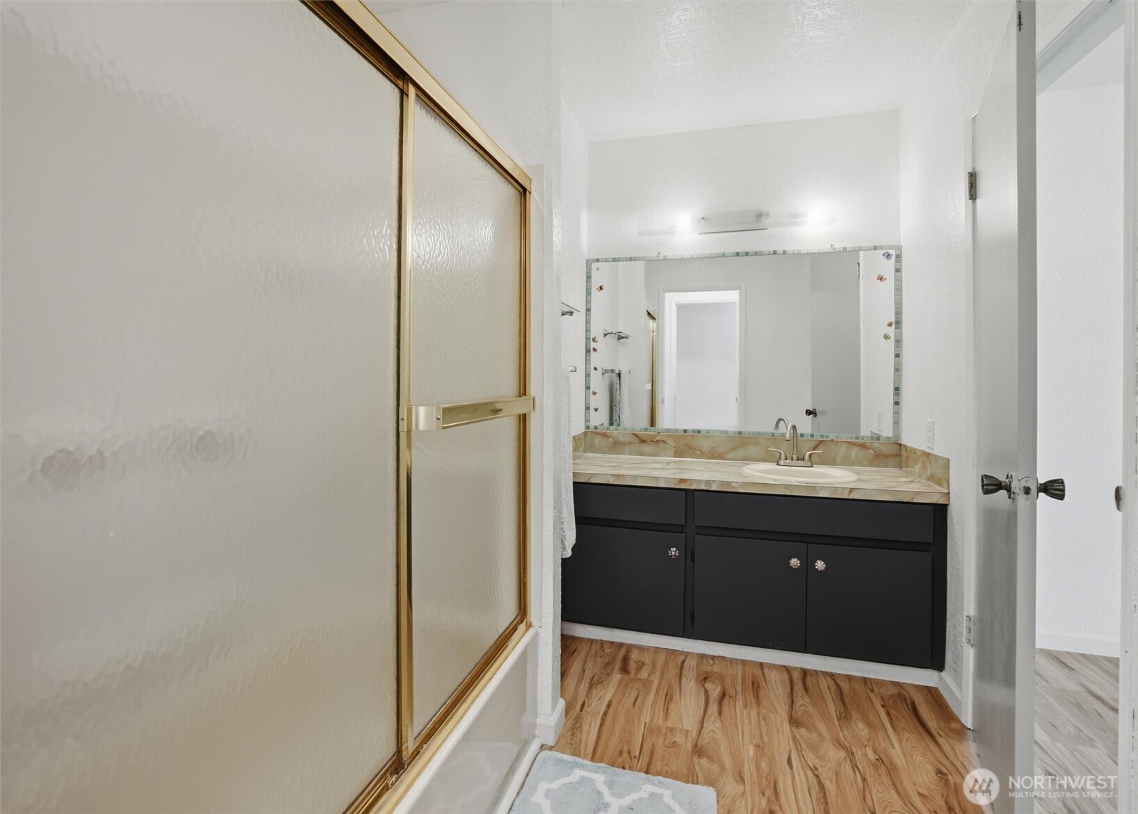 22219 66th Avenue W Mountlake Terrace WA 98043