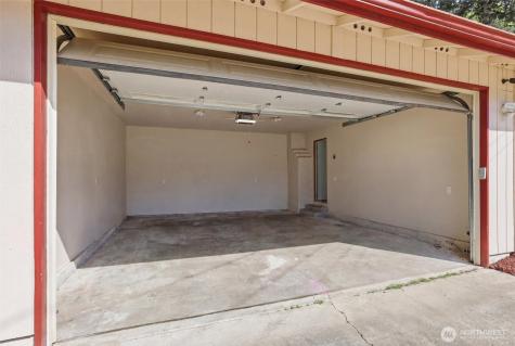 22219 66th Avenue W Mountlake Terrace WA 98043