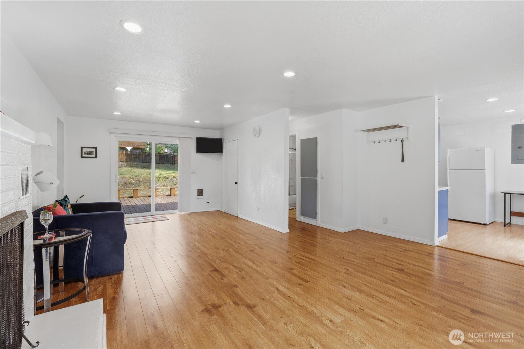 22219 66th Avenue W Mountlake Terrace WA 98043