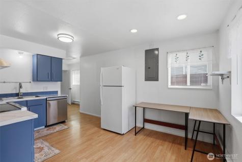 22219 66th Avenue W Mountlake Terrace WA 98043