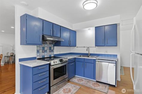 22219 66th Avenue W Mountlake Terrace WA 98043