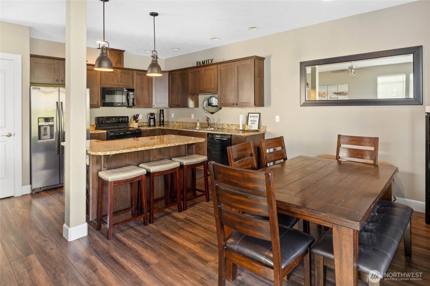23041 Sunserra Loop NW Quincy WA 98848