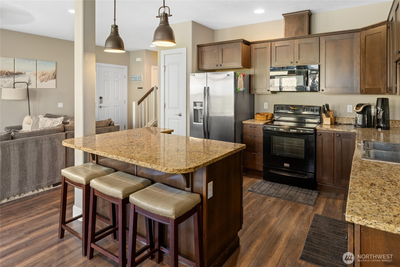23041 Sunserra Loop NW Quincy WA 98848