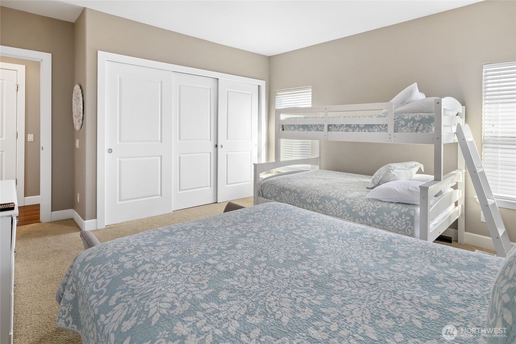23041 Sunserra Loop NW Quincy WA 98848