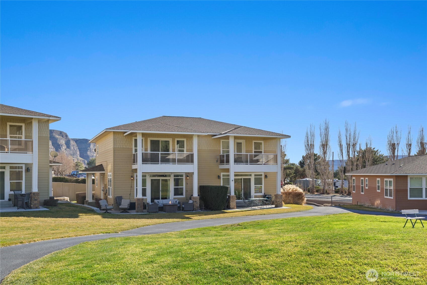 23041 Sunserra Loop NW Quincy WA 98848
