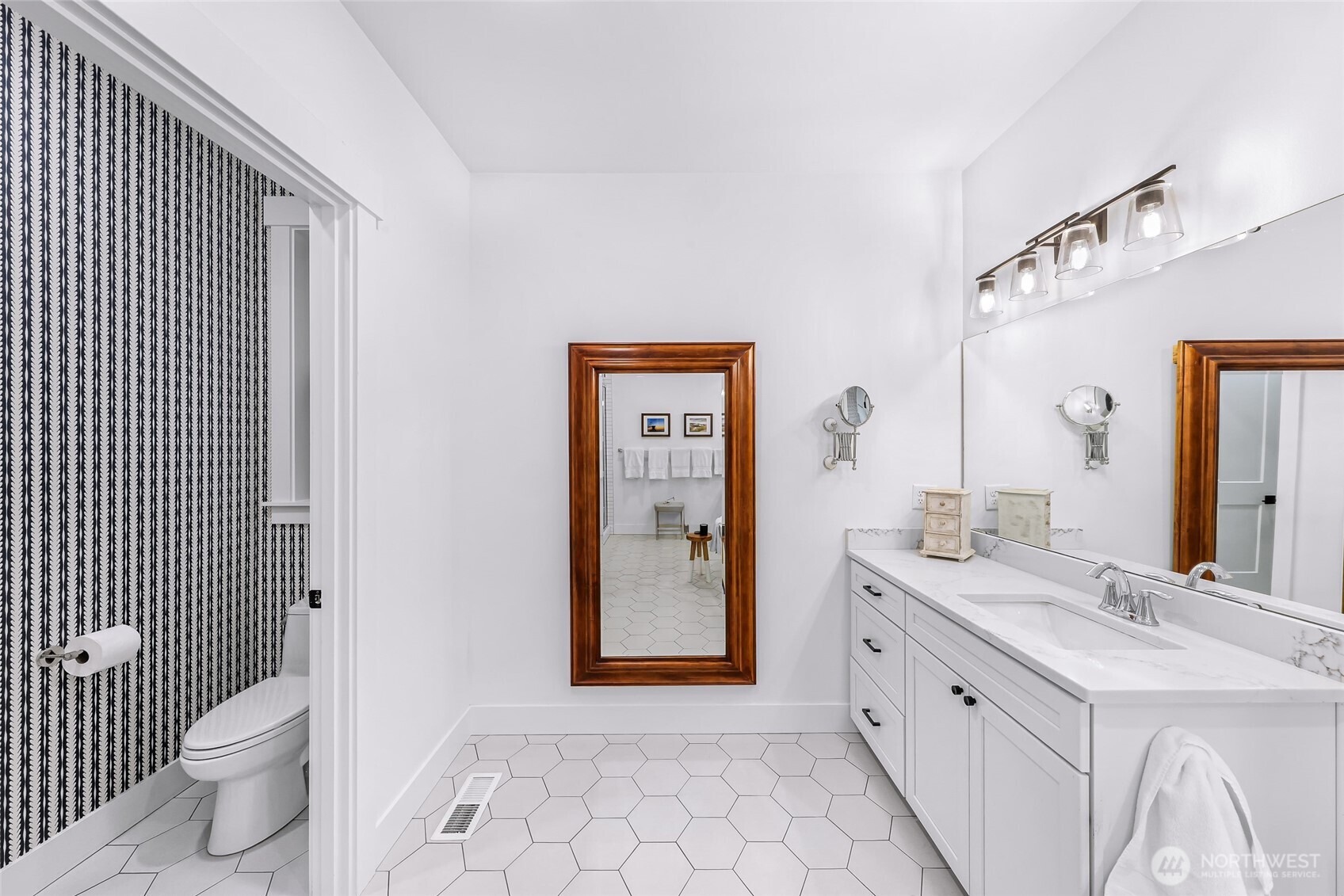 4336 Meander Lane Langley WA 98260