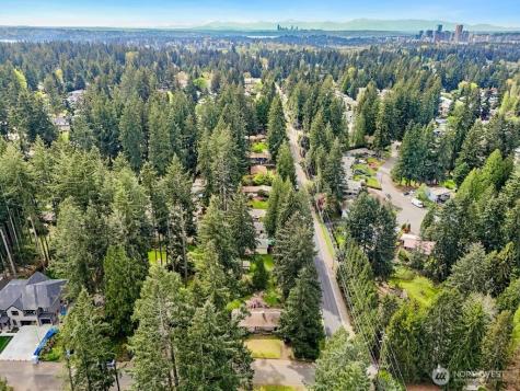 1605 153rd Avenue SE Bellevue WA 98007