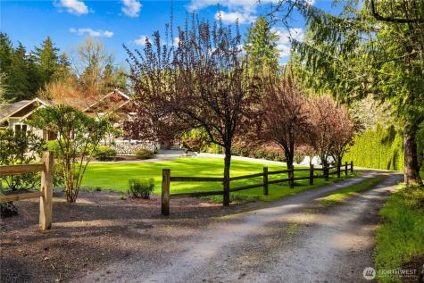 4727 NE Rova Road Poulsbo WA 98370