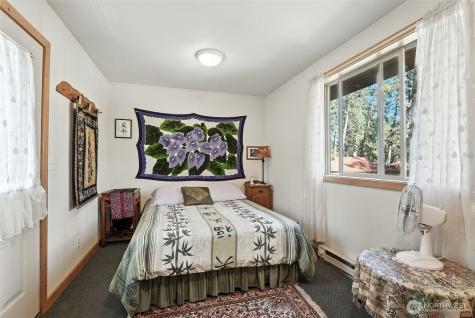 3725 Vineyard Way Kettle Falls WA 99141