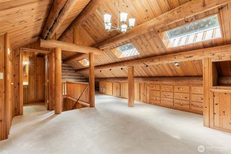 19125 233rd Avenue NE Woodinville WA 98077