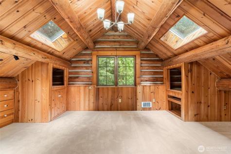 19125 233rd Avenue NE Woodinville WA 98077