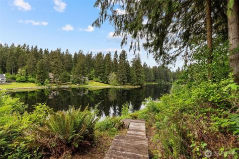 19125 233rd Avenue NE Woodinville WA 98077