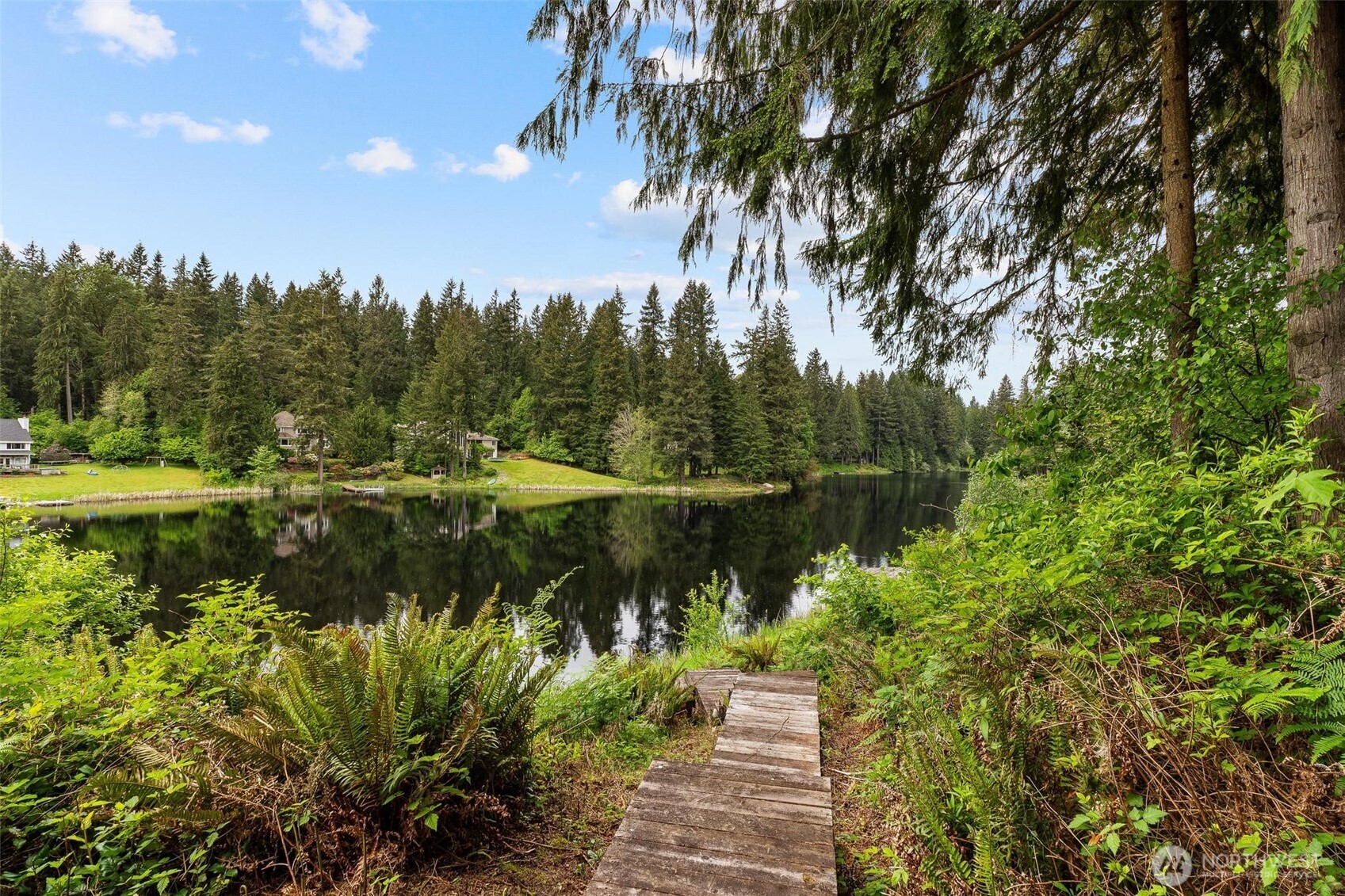 19125 233rd Avenue NE Woodinville WA 98077