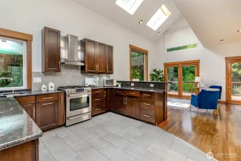 1618 Pear Street NE Olympia WA 98506