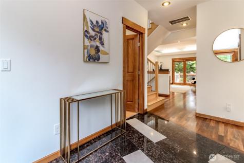 1618 Pear Street NE Olympia WA 98506